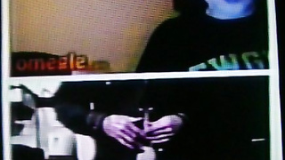 2 horny College girls applaud in approval of my hot show