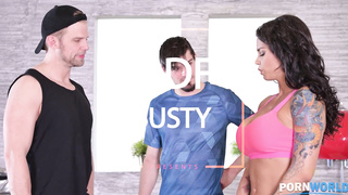 Yam-Sized Jugged Slovakian Trainer Chloe Lamour Remains Fit after Her Exercise Lessons Finishes Up with DOUBLE PENETRATION