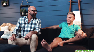 Carter DelRey sucks his stepdads man meat