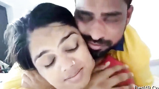 Real desi Indian couple sex