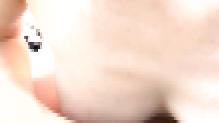 [Amateur eye camera] Attacking the bikini roomie from the back!