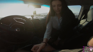 Fast bj with guzzle in the truck near the road