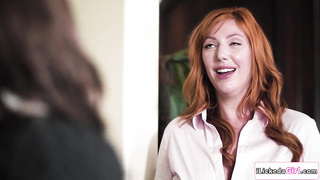 Lesbian staffs dp fuck busty milf client