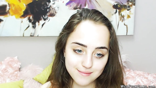 Small tits babe plays with vibrator