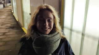 Public quickie in the hockey stadium! Aficionado nail during the game after the second break!