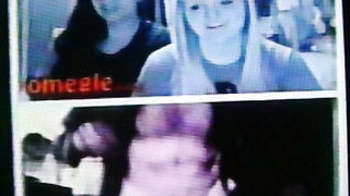 More horny College girls most excited by my hot show (+ sound ) 11