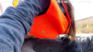 Super-Sexy Teenager Hoe Needs Hard-On In Treestand - Outdoors Public