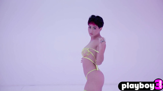 Amazing Latina Mia Valentine shows ass