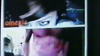 Peeping College girl message's me to get hard for her ((+ sound )