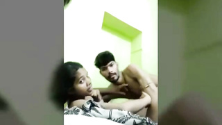 Desi Indian teen girl homemade sex