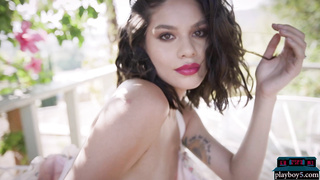 Big natural tits latina Natalie Del Real