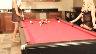 Kinky lezzy teenies get bare