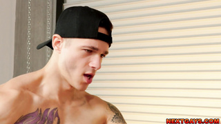 Mechanic have gay sex with his customer