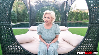 Desperate mature stepmom needed money