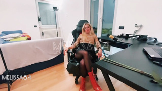 Mi sfonda il bootie a san valentino ( Dialoghi in italiano)