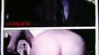 2 horny peaked cap College girls film my hot show (+ sound )