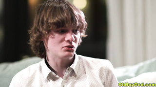 Penny helps Spikey relieve his sexual tension