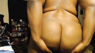 Curvaceous Mistress Tajaa pounds her winking chocolate anus