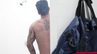 JJ Knight and Luca del Rey fucking together