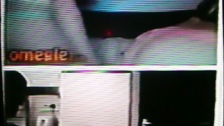 2 horny College girls entice me out with their bare butts (+ sound )