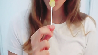 She deepthroats her sausage then my fuckpole !!!