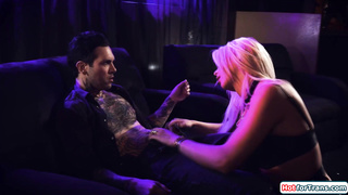 Shemale succubus Aubrey Kate seduces guy