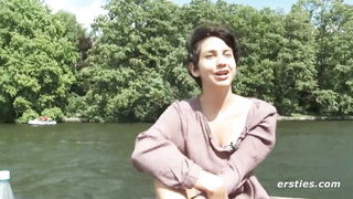 Ersties: Ultra-Cute First-Timer Stunner Frigs Herself On A Boat
