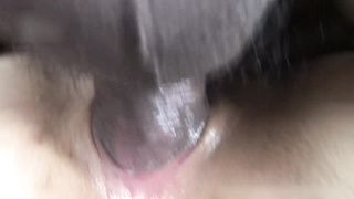 スレンダーな美魔女に黒ストッキングを履かせたまま巨根を生で挿入し少し中で出し気味の脚射 ～後編～ 【個人撮影】