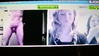 2 blonde College girls excited by my shit-hot show (+ sound )