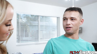 Lacy Jane and her stepmom Maria Kazi fucks Johnny Love