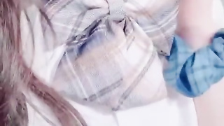 Lonely uniform Chinese female poke at home 制服大学女生在家高潮