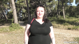 Jade, BBW, anal plugged