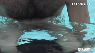 Yankee Femmes Kiara Cole And Bailey Brooke Lure Pool Holder & Rail Him Superb - LETSDOEIT