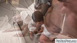 Huge DILF Cain Marko fucked small Damien Grey