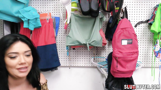 Stacked shoplifter teen gets in trouble!
