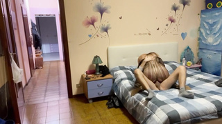 Audition per film pornography di una provocante modella in abiti jaw-dropping - dialoghi italiano