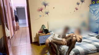 Audition per film pornography di una provocante modella in abiti jaw-dropping - dialoghi italiano