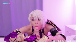 Ivy Valentine couch struggle