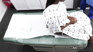 Nurse eats out ebony patient while she blows doc