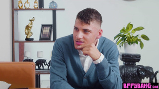 Teens help their BFF to satisfy new BF