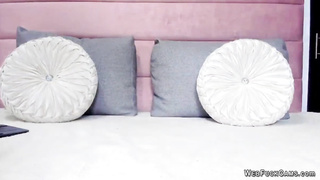 Amateur masturbates and moans on webcam