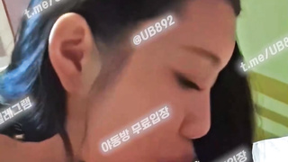 팔로우 8만 대한한공 승무원 몸매 얼굴 씹상타치 모텔에서 남친이랑