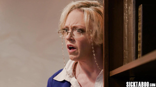 A busty MILF librarian had a full hands