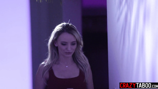 Hot dinner prepared for MILFs stepson