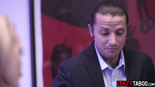 Hot dinner prepared for MILFs stepson