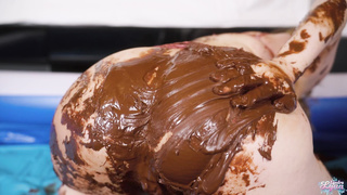 Lyndra Lynn Chocolate Fun