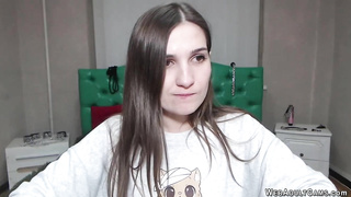 Solo naked amateur fucking dildo