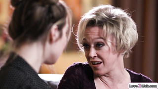 Milf rims an hentai fan in roleplay sex