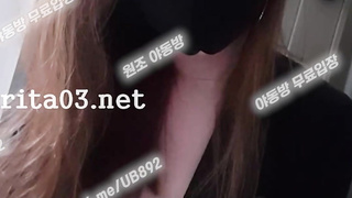 1967 누가 얘 선풍기좀 사줘라 ㅋㅋ 육덕 미시 풀버전은 텔레그램 UB892 온리팬스 트위터 한국 최신 국산 성인방 야동방 빨간방 Korea