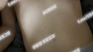 1998 KBJ 벗방 떡방 여자 게스트만 세명이네 풀버전은 텔레그램 UB892 온리팬스 트위터 한국 최신 국산 성인방 야동방 빨간방 Korea